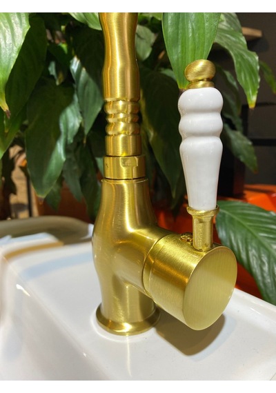 İsaoğlu Yapı Mat Gold Mutfak Bataryası Mat Gold Evye Musluğu Özel Tasarım Vintage Armatür Mat Altın Gold