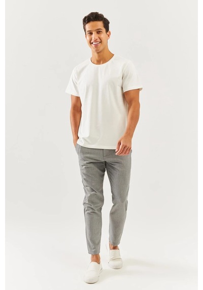 Erkek Oversize Rahat %100 Pamuklu Penye Bisiklet Yaka Kısa Kol Basic T-shirt Classic Collection Beyaz