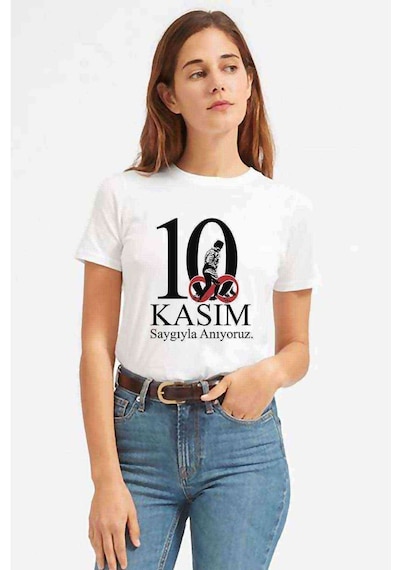 10 Kasım Anit Kabir Beyaz Zemin Baskılı Beyaz Kadın Tshirt