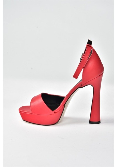 Fox Shoes Kırmızı Platform Kalın Topuklu Kadın Ayakkabı K40458010