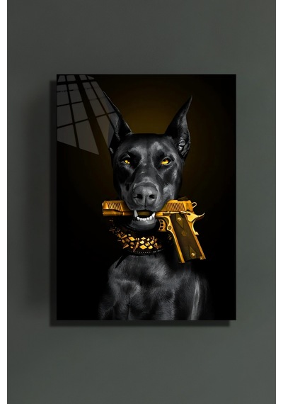 Doberman Ve Silah Cam Tablo Sanatsal Duvar Dekoru Canlı Renkli Baskı Salon Ve Oturma Odası Sevdiklerinize Hediyelik Dayanıklı Cam Yapı