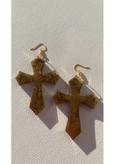 Kahverengi Gold Renkli Haç Gold Aksesuarlı Küpe El Yapımı Epoksi Hediyelik MDL9