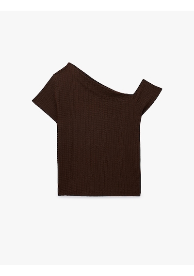 Koton Bürümcük Kumaş Slim Fit Kısa Kollu Asimetrik Kesim Tek Omuz Bluz Kahverengi 6sak10287ek Kahve Koton Bürümcük Kumaş Slim Fit Kısa Kollu Asimetrik Kesim Tek Omuz Bluz Kahverengi 6sak10287ek Kahve