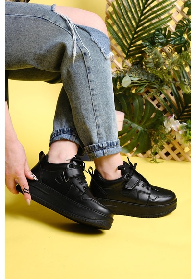 Fallon Bantlı Bağcıklı Kalın Taban Air Kadın Sneaker 001
