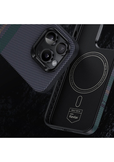 Apple Uyumlu iPhone 15 Pro Max Kılıf Magsafe Şarjlı Karbon Fiber Tasarım Benks Aurora Armorpro Kevlar Siyah