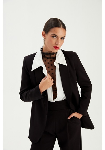 Sateen Klasik Yaka Uzun Ceket - Siyah