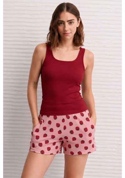 Nisanca Kadın Çilek Desenli Şortlu Pijama Takımı Bordo Basic Atletli Ev Giyim- Rahat Yazlık Takım
