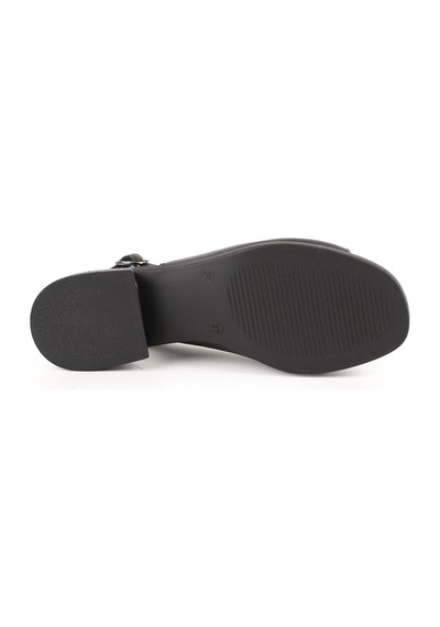 Libero L078.10218 Açık Burunlu Sling-back Kalın Kısa Topuklu Antik Deri Kadın Sandalet Siyah Libero L078.10218 Açık Burunlu Sling-back Kalın Kısa Topuklu Antik Deri Kadın Sandalet Siyah