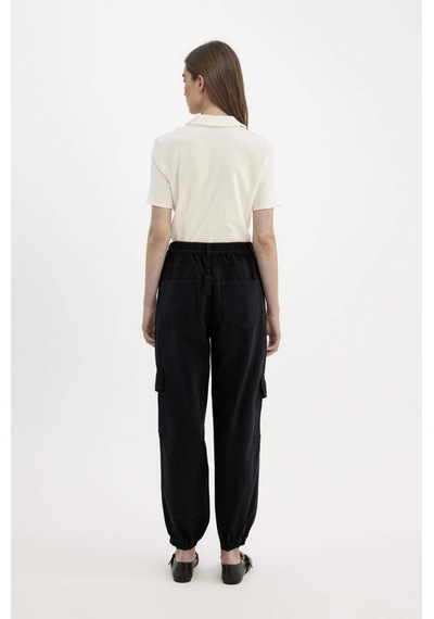 Defacto Jogger Gabardin Pantolon Normal Bel Basıc Kargo Cepli B0454AX23AU Siyah
