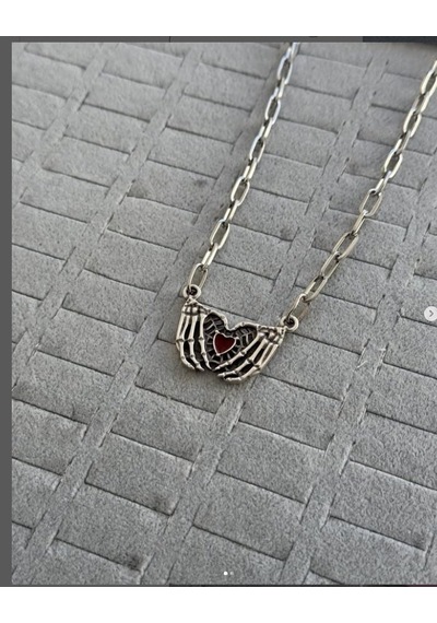 Gotik Kalp Pençe Kadın Hediyee Kolye Çok REnkli