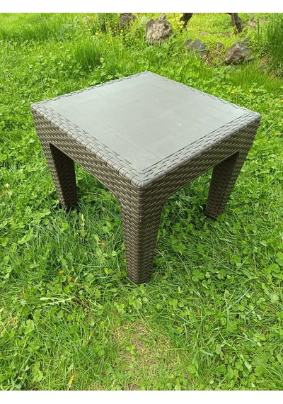 Evko Mobilya Kamp Seti, Piknik Seti, Masa Tabure Seti, Portatif Set, Plastik Katlanabilir Set, 4 + 1 Set Kahverengi