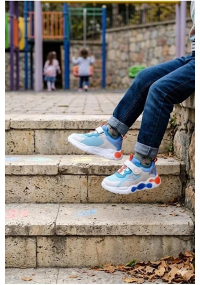 Cool Kids Kız Çocuğu Işıklı Yazlık Terletmez Kaydırmaz Koku Yapmaz Full Ortopedik Tarz Yürüyüş Ayakkabısı Beyaz Cool Kids Kız Çocuğu Işıklı Yazlık Terletmez Kaydırmaz Koku Yapmaz Full Ortopedik Tarz Yürüyüş Ayakkabısı Beyaz