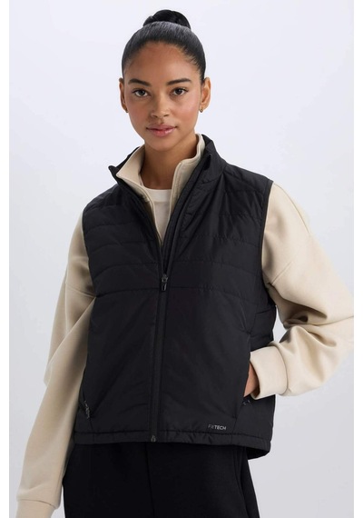 DeFactoFit Su İtici Regular Fit Fermuarlı Sporcu Yelek D6081AX25SPBK81 Siyah