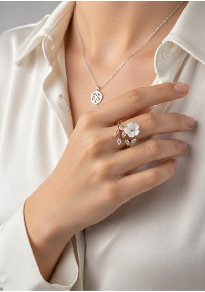 Çekirdekjewelry 925 Ayar Gümüş Manolya Çiçekli Ayarlanabilir Yüzük Pembe