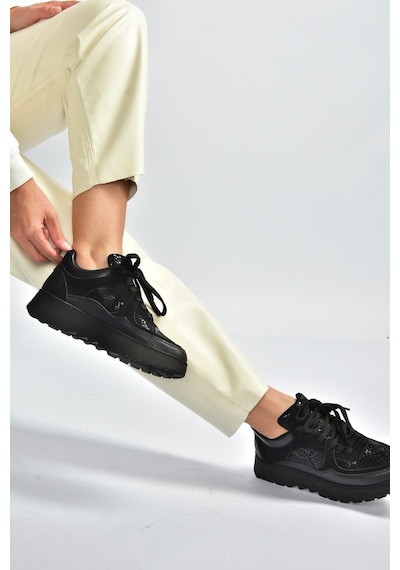 Fox Shoes V820720309 Siyah Kalın Tabanlı Spor Ayakkabı Sneakers Siyah