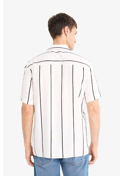 DeFacto Regular Fit Apaş Yaka Çizgili Yazlık Kısa Kollu Gömlek E2559AX25SMWT34