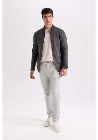 DeFacto Yazlık Gabardin Chino Kanvas Pantolon Slim Fit Dar Kesim Dar Paça Cepli B2089AX25SPGR296 DeFacto Yazlık Gabardin Chino Kanvas Pantolon Slim Fit Dar Kesim Dar Paça Cepli B2089AX25SPGR296