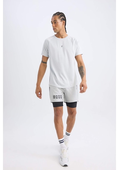DeFactoFit Slim Fit Dar Kesim Fermuarlı Telefon Cepli Sporcu Taytlı Şort Z2147AZ25SPGR91