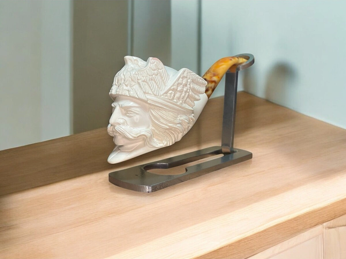 Odin'in Muhafızı Figürlü Lületaşı Pipo