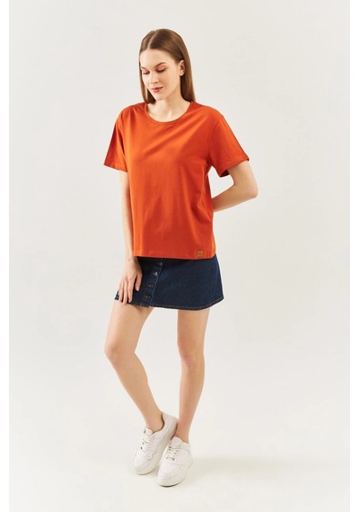 Kadın Rahat %100 Pamuklu Penye Bisiklet Yaka Kısa Kol Basic T-shirt Kiremit