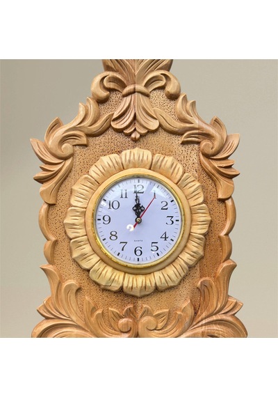 Ahşap El Oyması Duvar Saati 48x30 Cm. Açık Ahşap