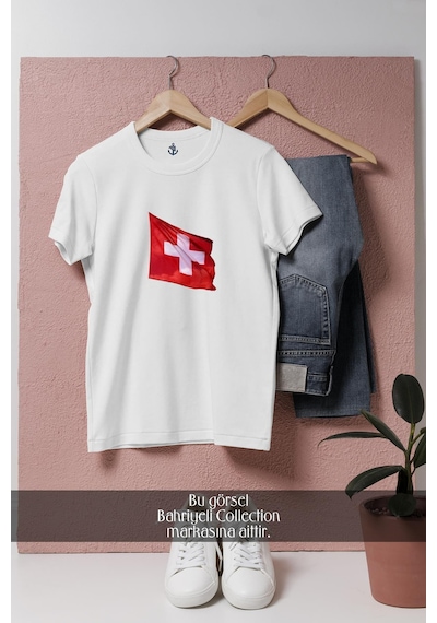 Bahriyeli Collection Oversize İsviçre Bayrağı Tasarımlı Unisex T-shirt Beyaz