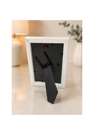 Beyaz Modern Masaüstü Fotoğraf Çerçevesi 10x15 Cm