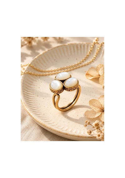 Esoo Jewelry Doğal Taş Detaylı 3 Taşlı Vintage Gold Ayarlanabilir Kadın Yüzük - Beyaz İnci