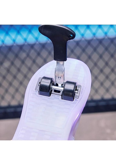 Erkek Çocuk Spor Ayakkabı Şarj Edilebilir Farklı Modlarda Led Işıklı Kapanabilir Tekerlekli Kırmızı