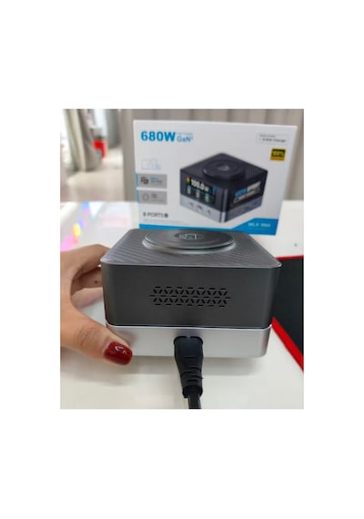 Wlx-r8a 8in1 680w Pd + Qc + Usb Şarj İstasyonu 15w Kablosuz Şarj Masaüstü Çoklu Hızlı Şarj