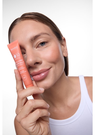 Babe Lip & Cheek Color Balm SPF50 Nude