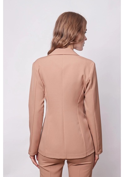 Kadın Yakalı Cep Kapaklı Tek Düğme Hafif Lirkalı Kumaş Blazer Ofis Ceket Pantolon Kodu Jument 40082 -camel CAMEL Kadın Yakalı Cep Kapaklı Tek Düğme Hafif Lirkalı Kumaş Blazer Ofis Ceket Pantolon Kodu Jument 40082 -camel CAMEL