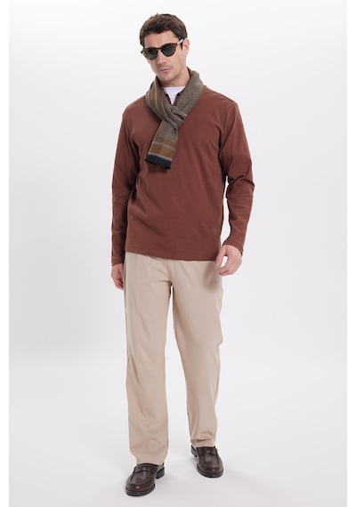 Tudors Erkek Relax Fit Rahat Kesim %100 Pamuk Yarım Fermuarlı Polo Yaka İnterlok Kahverengi Sweatshirt-42171 Kahverengi Tudors Erkek Relax Fit Rahat Kesim %100 Pamuk Yarım Fermuarlı Polo Yaka İnterlok Kahverengi Sweatshirt-42171 Kahverengi