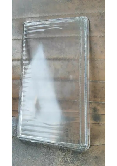 Tofaş Uyumlu Far Slx Şeffaf Far Camı Düz Cam Çıtalı Far Camı Far Cam Eser (Plastik Değildir Camdır)