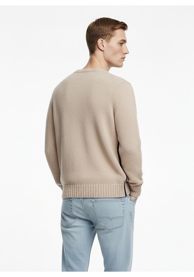 Alpha Studio Lacivert Erkek Bisiklet Yaka Regular Fit Kazak Au-3233c Alpaca Intarsıa Knıt Siyah Alpha Studio Lacivert Erkek Bisiklet Yaka Regular Fit Kazak Au-3233c Alpaca Intarsıa Knıt Siyah