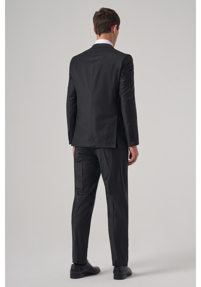 Morven Erkek Siyah Yünlü Trend Düz Slim Fit Sivri Yaka Takım Elbise 26mc001046001 Siyah