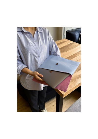 Plush Studıo Istanbul Mavi Deri, Peluş Astarlı Evrak Ve Laptop Çantası 36x26 Cm Mavi Mavi
