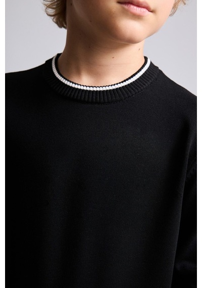 Defacto Regular Fit Şerit Detaylı Bisiklet Yaka Triko Kazak Erkek Çocuk I3186a826wnbk81 Siyah-bk81