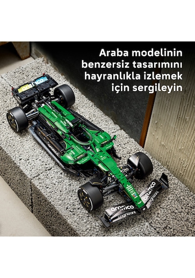 LEGO® Technic Aston Martin Aramco AMR25 F1® Araba 42240 - Yetişkinler için Diferansiyel İçeren Model Yapım Seti (1547 Parça)