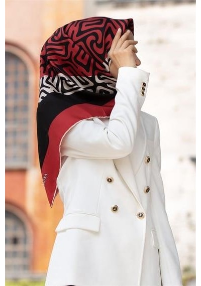 Vissona Tivil İpek Eşarp 51373 - 5 - 0001 - 0017 Siyah Kırmızı Zebra Desen Siyah