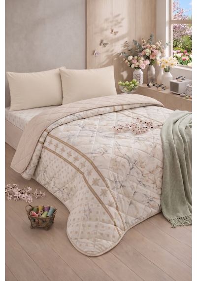 Formeya Kapitoneli Çift Kişilik Desenli Pike - Yatak Örtüsü Takımı 200x230 Cm - 2 Adet Yastık Kılıflı Bej