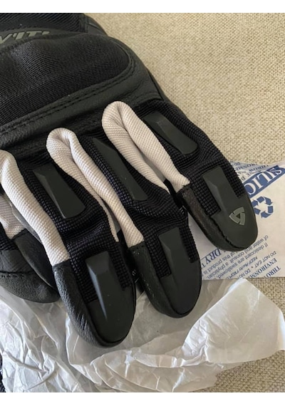 Revit Gloves Striker 3 Eldiven Fgs1474050 Gümüş Siyah L Beden - Revit Motosiklet Eldiveni