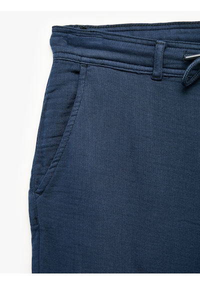 Koton Beli Bağcıklı Düğmeli Cepli Regular Fit Pamuklu Chino Müslin Pantolon Lacivert 7wam40045hw Koton Beli Bağcıklı Düğmeli Cepli Regular Fit Pamuklu Chino Müslin Pantolon Lacivert 7wam40045hw
