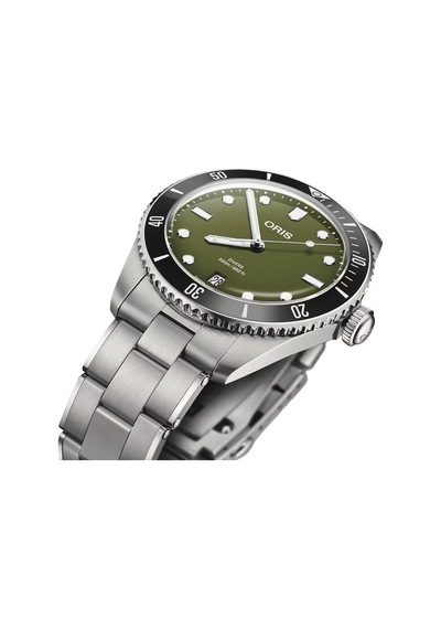Oris Divers Date 39 Mm Otomatik Saat 01 733 7795 4057-set Yeşil