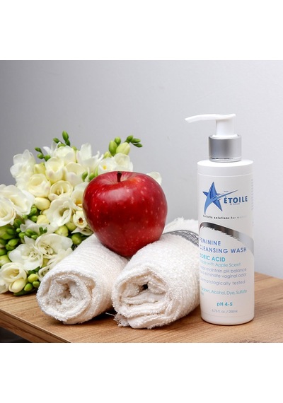 Mon Etoile Borik Asit İçerikli İntim Yıkama Jeli 200 ML
