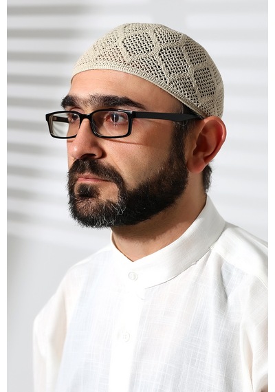 Makine Örgüsü Dantel Detaylı Namaz Takkesi Bej Bej