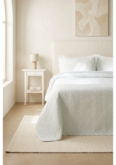 Ocean Home Textile Pamuklu Kapitoneli Açık Mavi Renk Çizgi Desen Çift Kişilik Yatak Örtüsü Seti 1 Adet 250 X 230 / 2 Adet 50 X 70 Cm