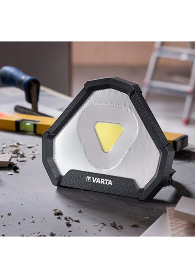 Varta Work Flex Stadium Led Aydınlatma Fener Siyah