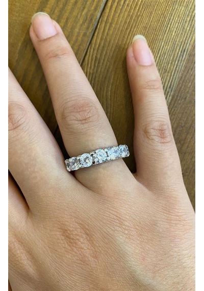 Kadın Gösterişli Tam Tur Gümüş Yüzük