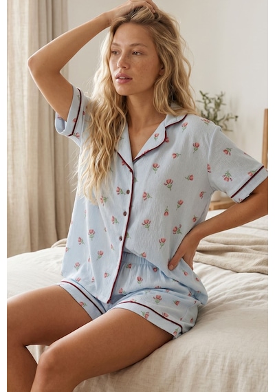 Siyah İnci Fırfırlı Bürümcük-krınkıl Kısa Kollu Düğmeli Şortlu Pijama Takım 8008 Mavi Lale